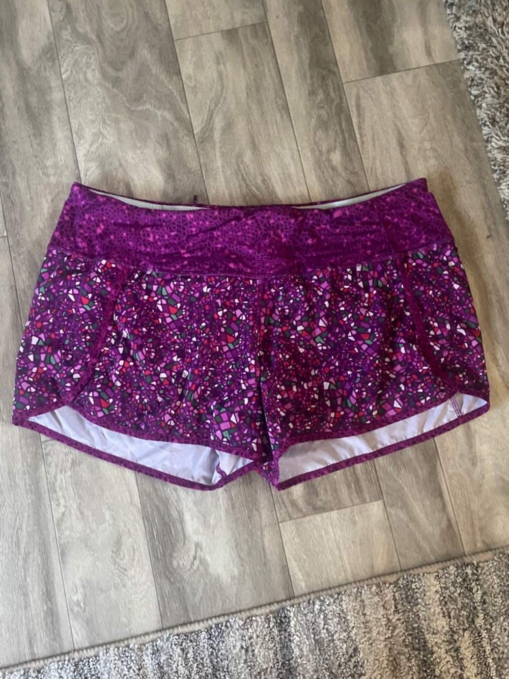 Lululemon Run time short 12